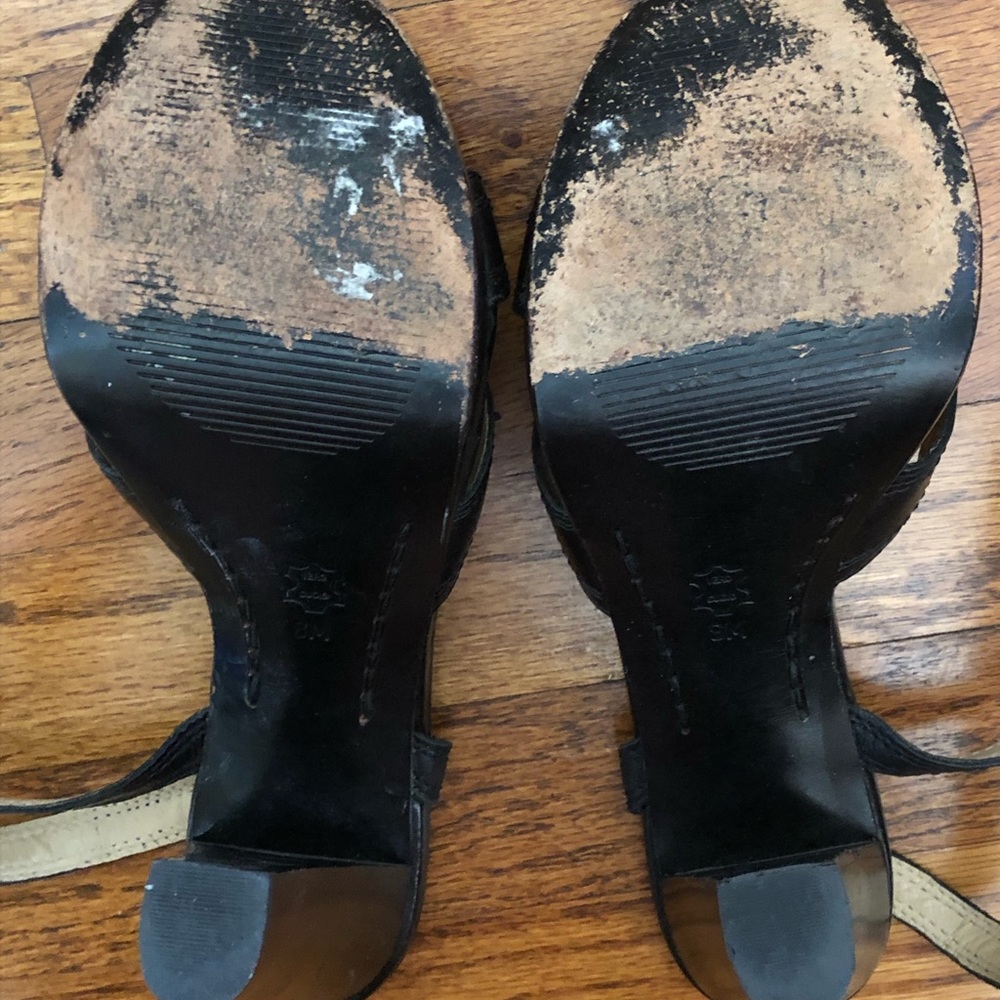 Michael Kors chunky heel black ankle strap Sandals - Picture 4 of 11